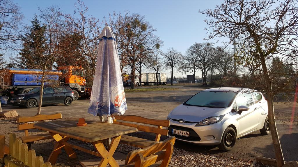 Tivoli Hotel Zerbst Eksteriør billede