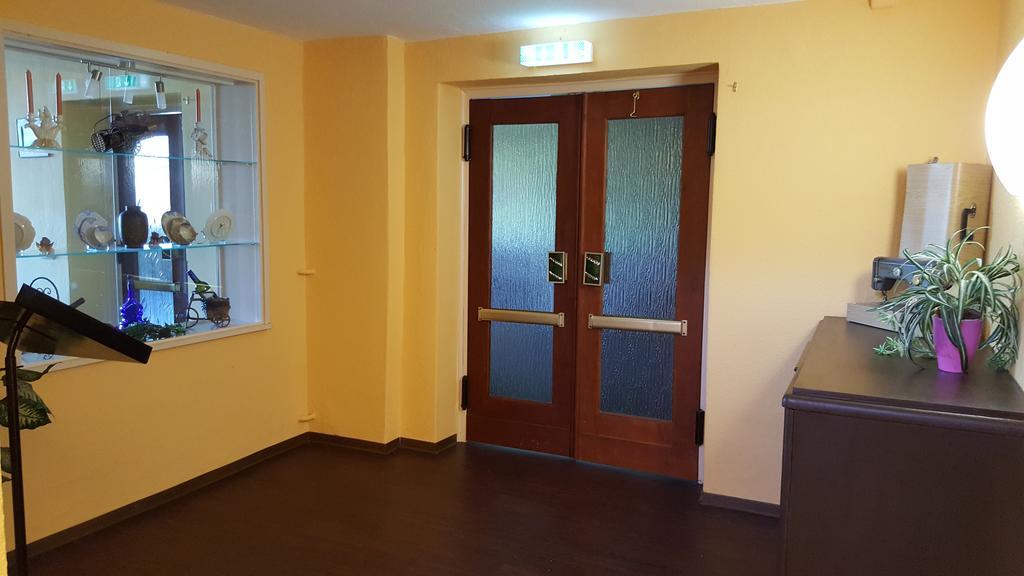 Tivoli Hotel Zerbst Eksteriør billede